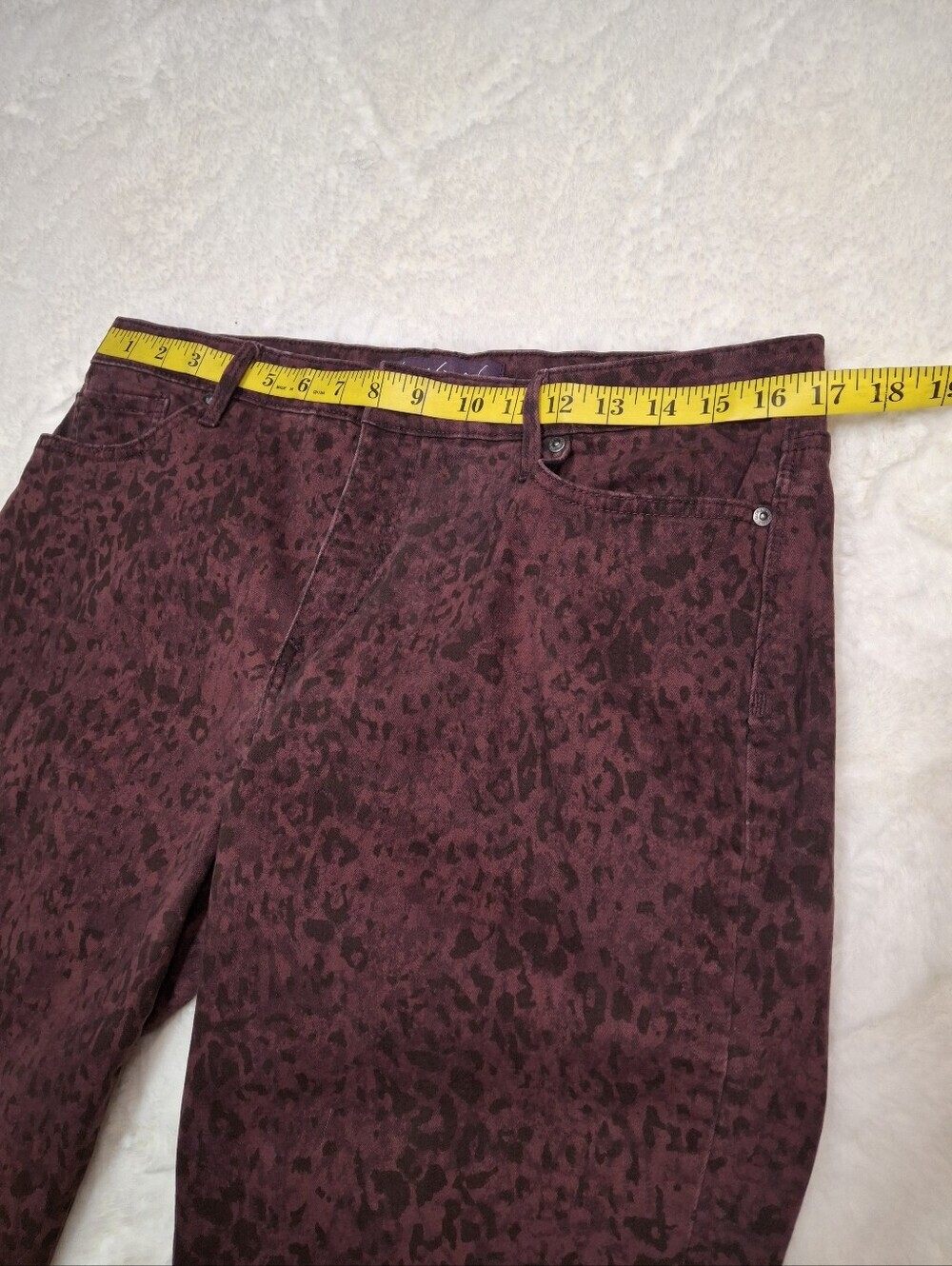 Gloria Vanderbilt Maroon Rail Straight Animal Print Stretch Pants Women Size 14 - Picture 12 of 16
